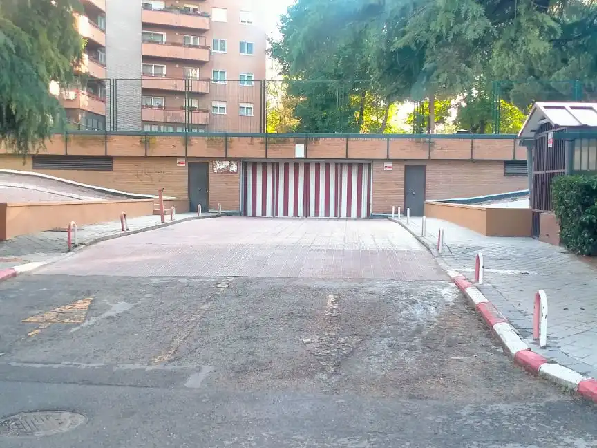 Aparcament de Garatge de lloguer en  Madrid Capital