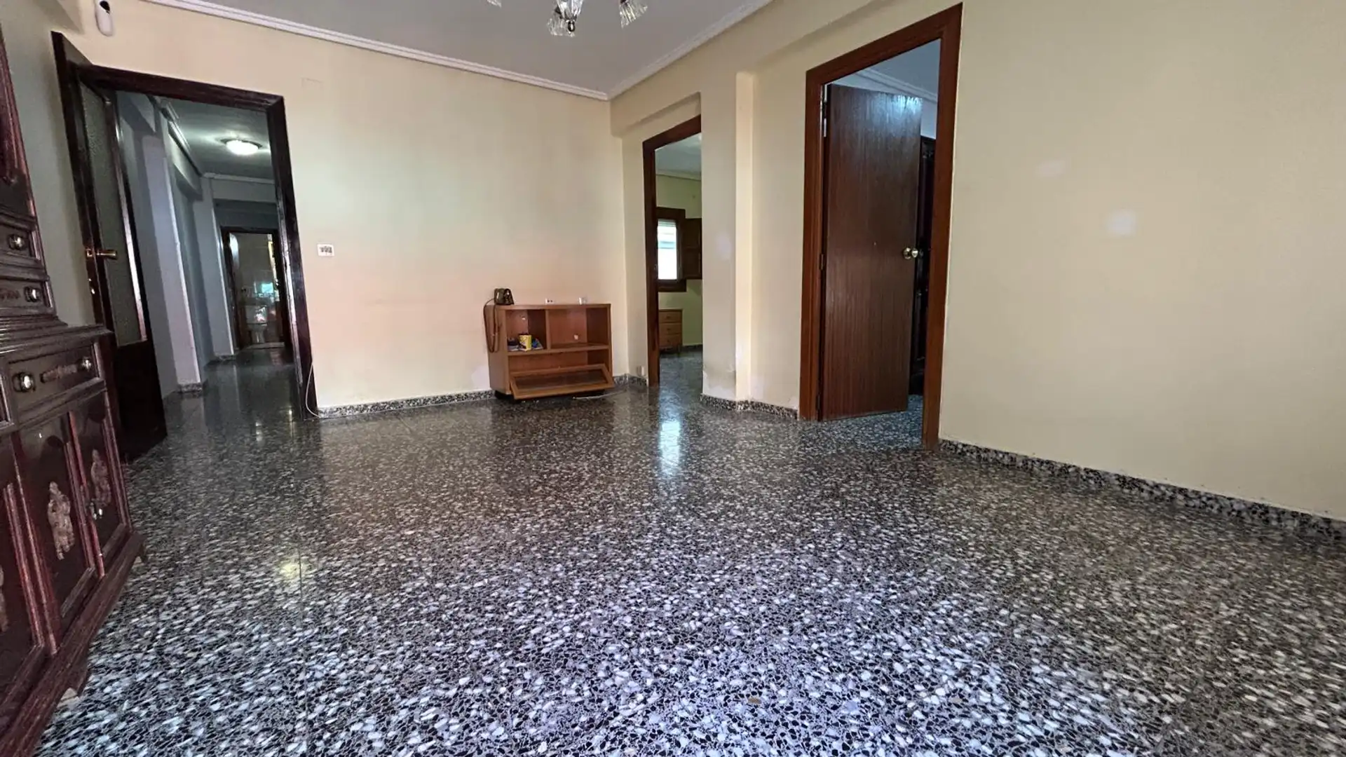 Pis en venda a Carrer Doctor Vicente Navarro Soler, 11, Benetússer