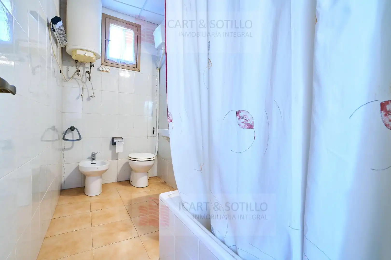 Bathroom of Houses for sale in Alcanar  with Terrace, Storage room and Swimming Pool