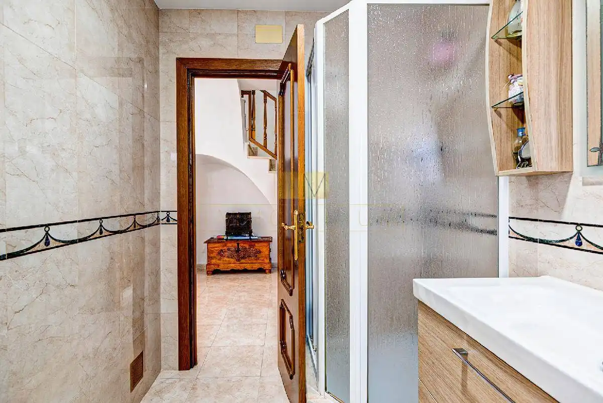 Bathroom of Houses for sale in Sant Pere de Ribes  with Air Conditioner, Heating and Private garden