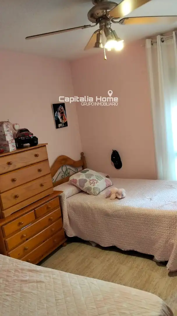Habitación de Piso en venta en Alicante / Alacant con Aire acondicionado, Calefacción y Amueblado