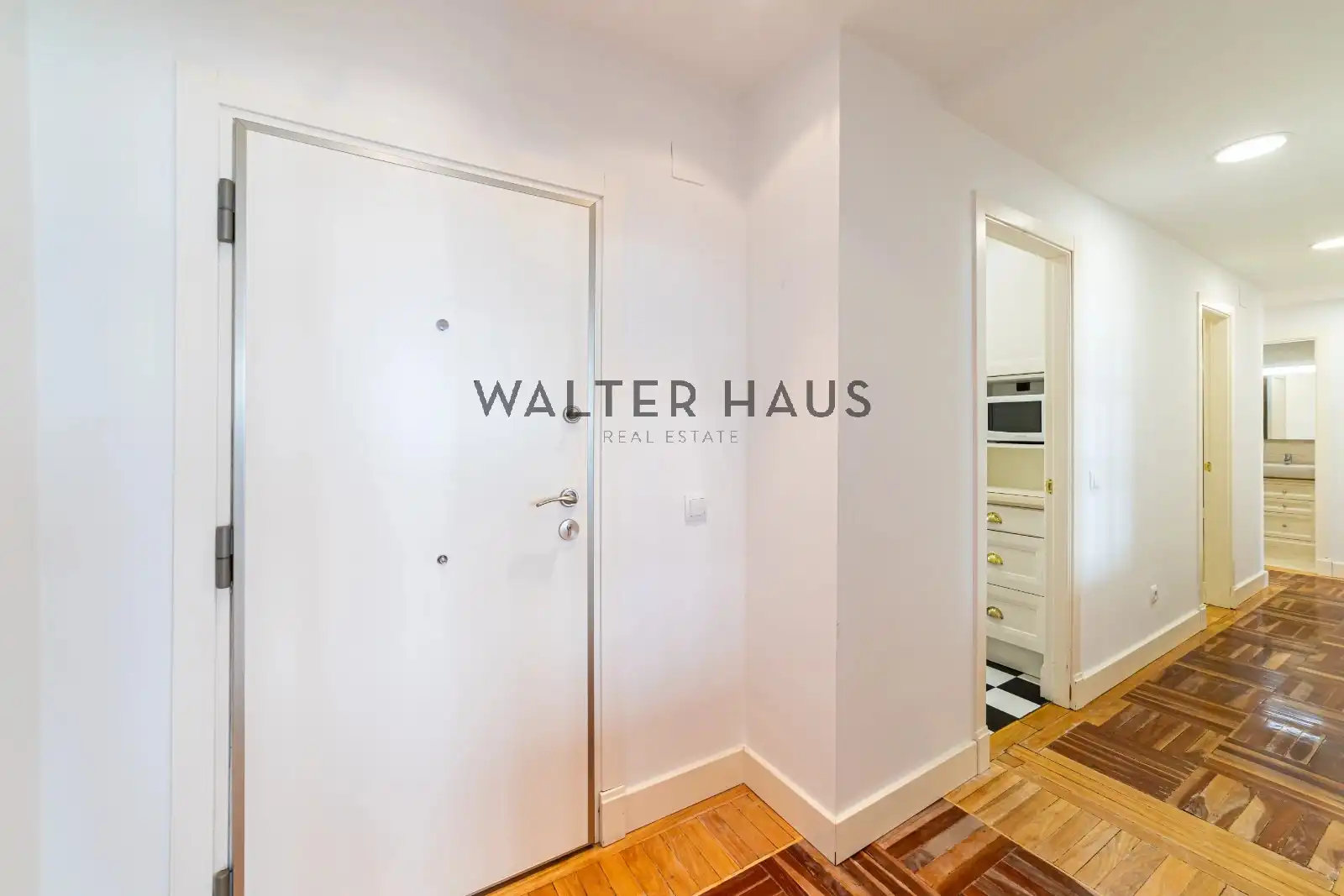 Penthouse with lift for sale in Calle de Alonso Cano, imagen 30