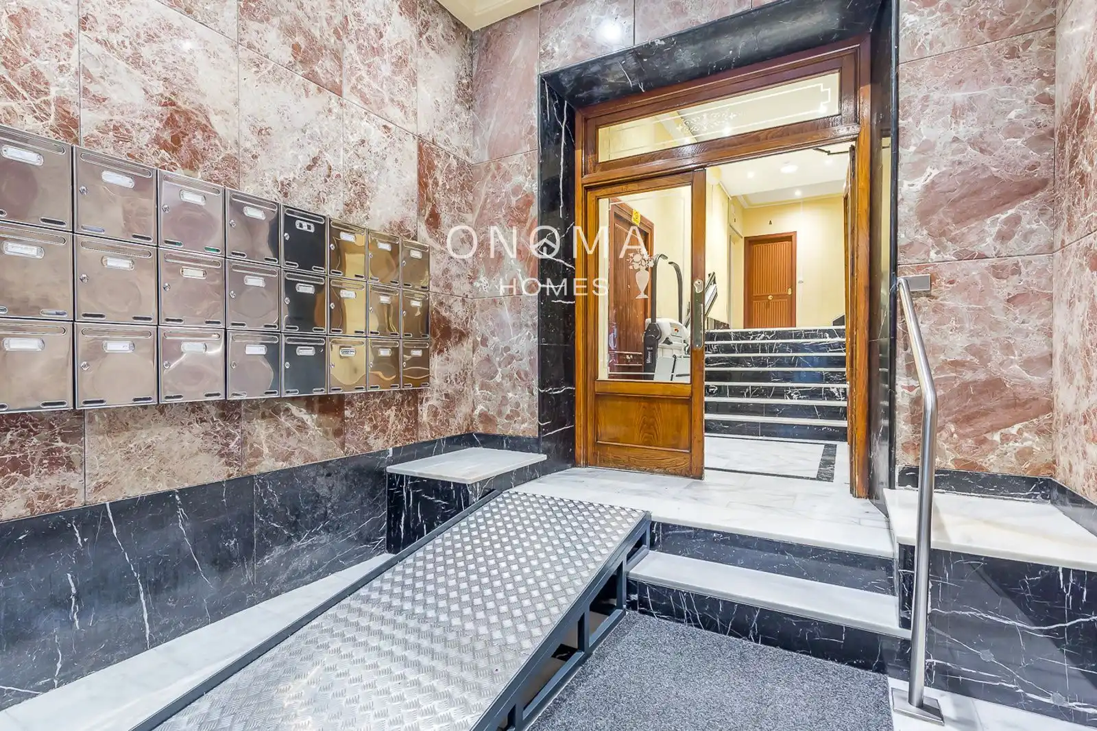 Piso en venta en Madrid con Aire acondicionado, Calefacción y Parquet