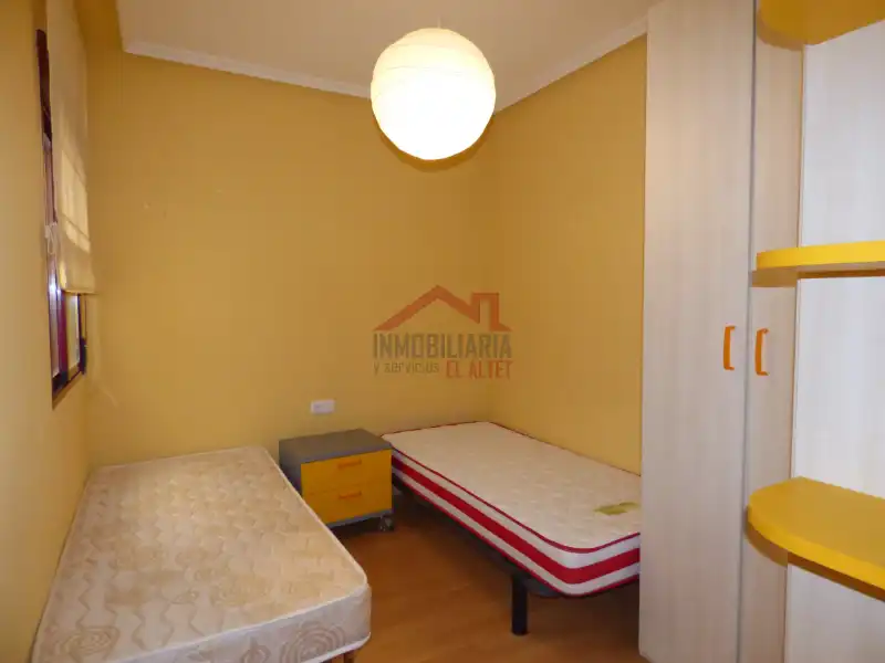 Habitación de Piso en venta en Elche / Elx con Aire acondicionado, Calefacción y Parquet