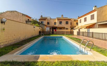 Piscina de Casa o xalet en venda en Jerez de la Frontera