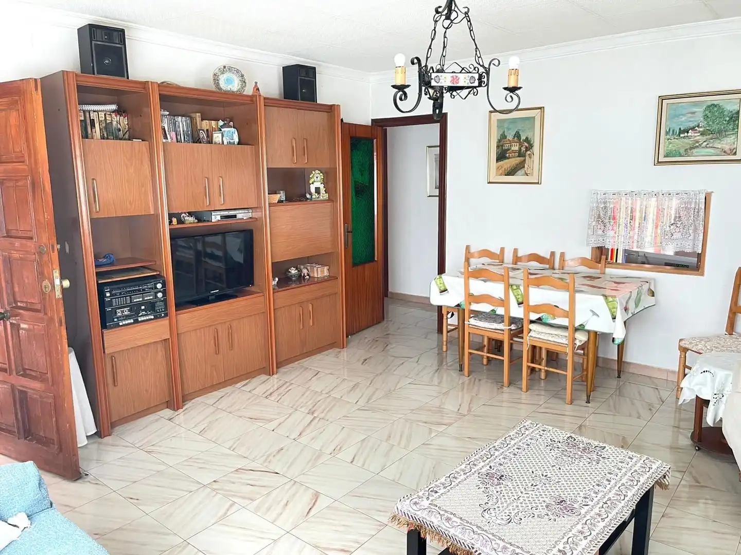 Wohnzimmer von Haus oder Chalet zum Verkauf in Mula mit Privatgarten, Terrasse und Abstellraum