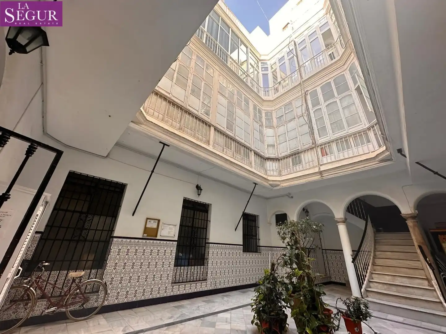 Business premises for sale in Centro Histórico, imagen 5