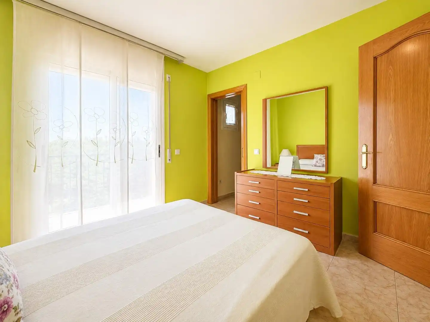 Bedroom of Detached homes for sale in Cambrils  with Air Conditioner, Terrace and Balcony
