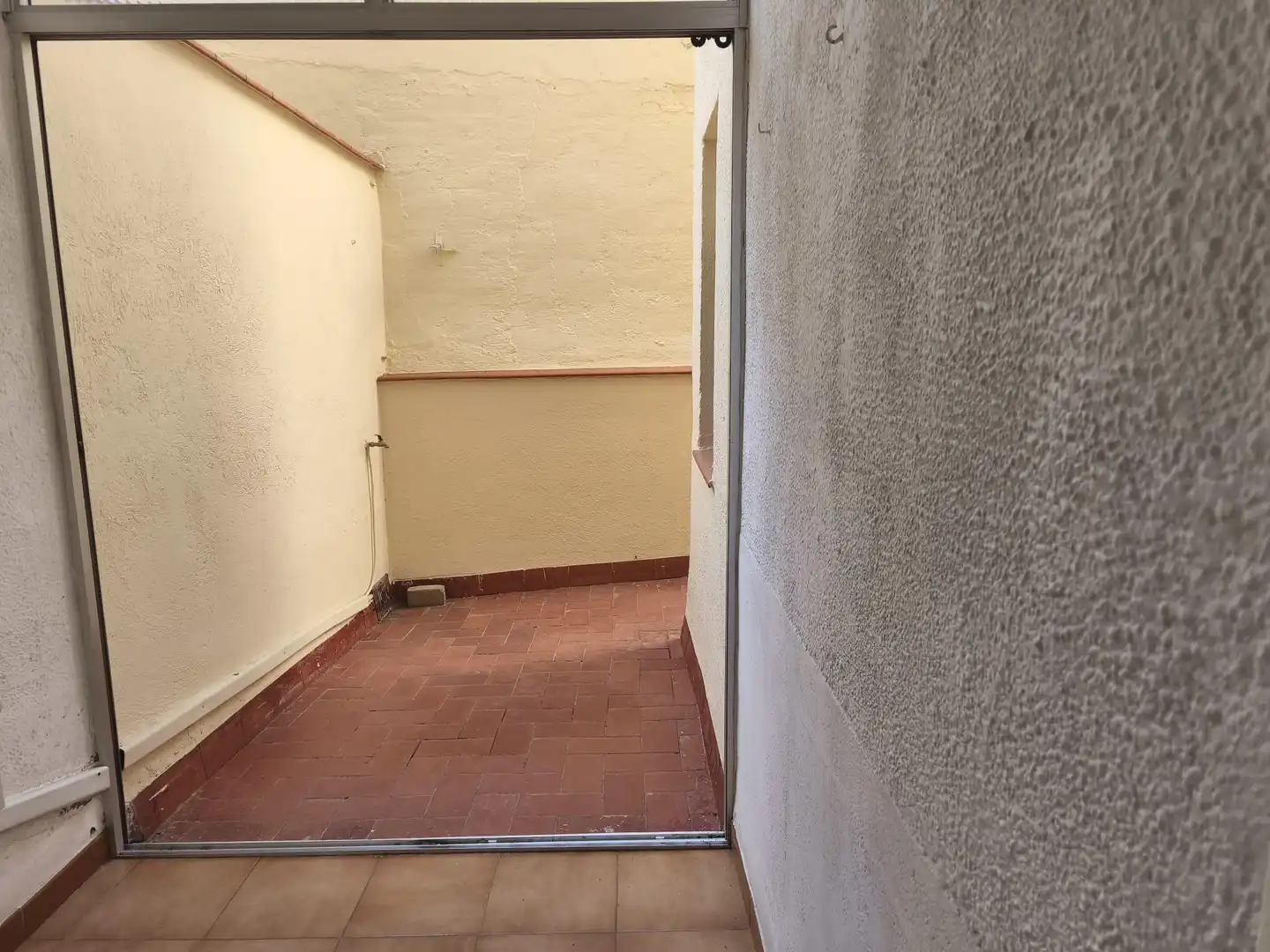 Erdgeschoss zum Verkauf in Barcelona