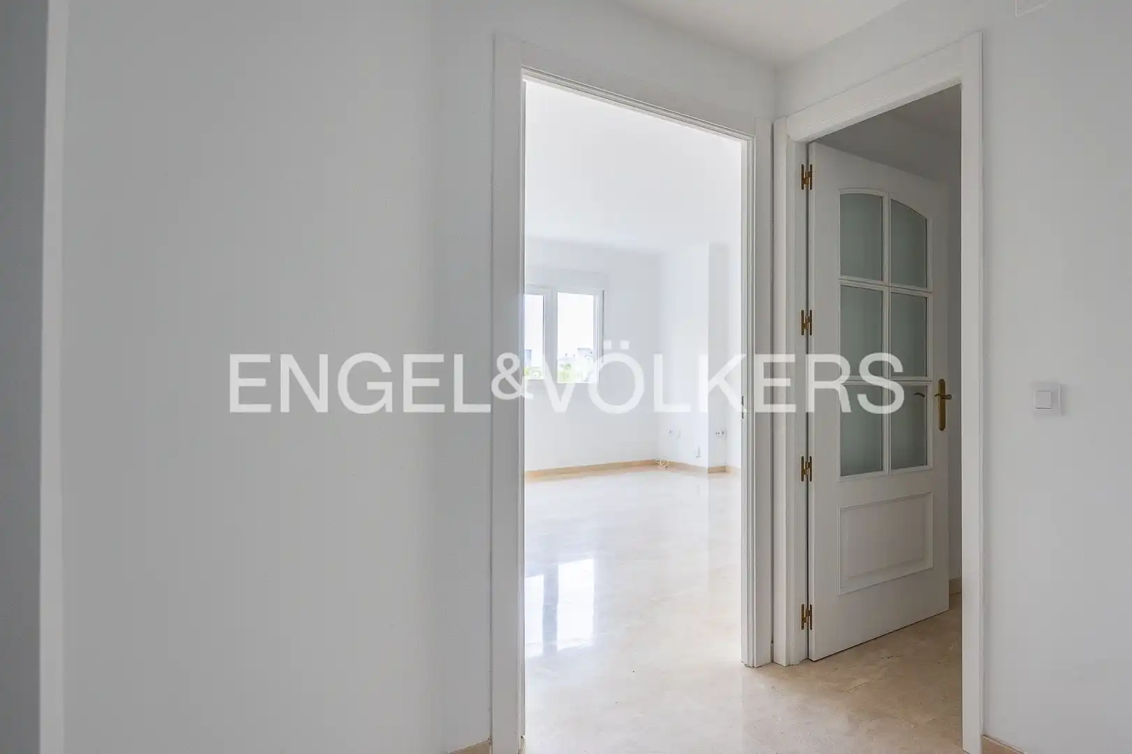 Piso de alquiler en Sevilla con Aire acondicionado, Calefacción y Piscina