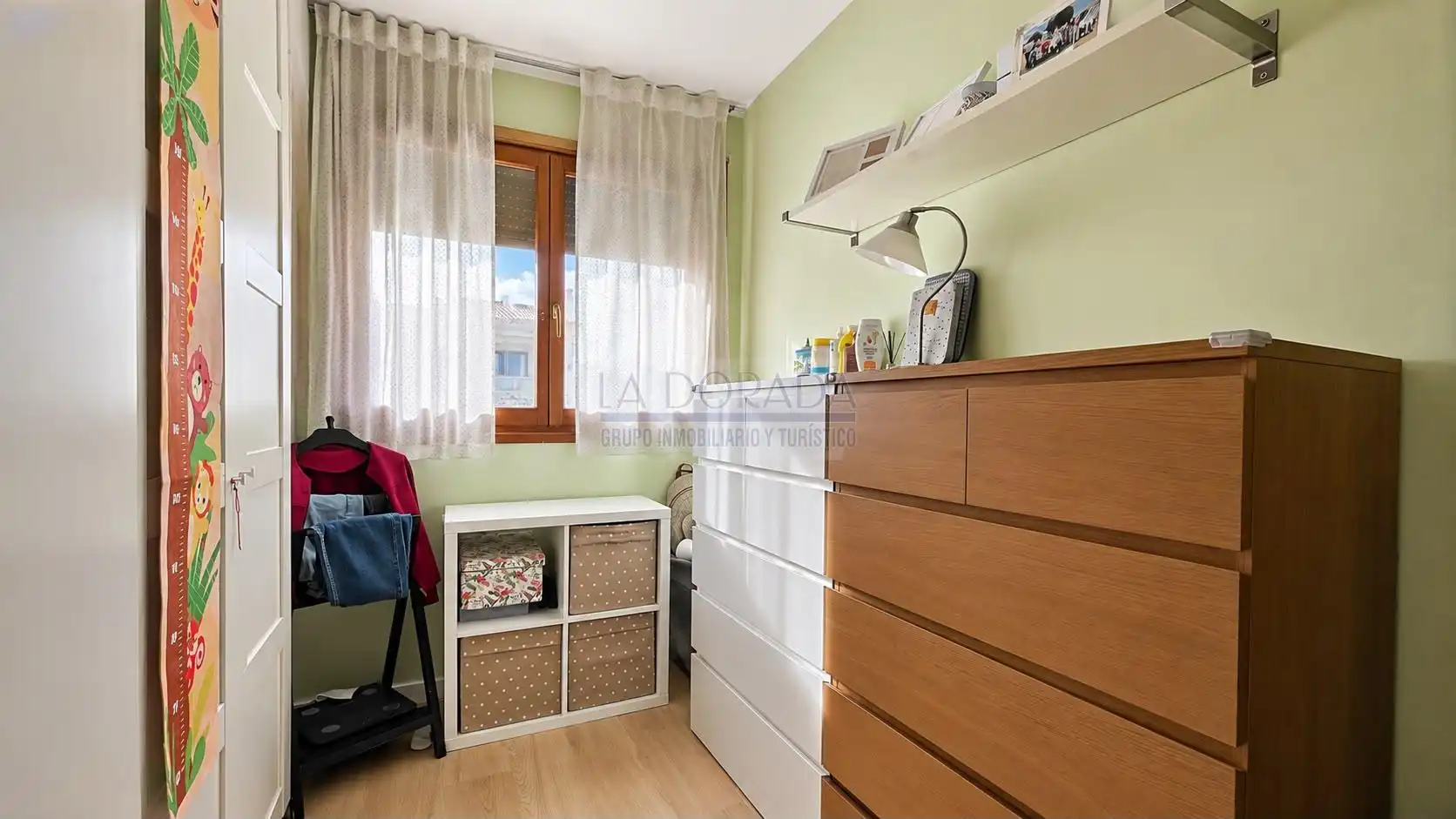 Schlafzimmer von Einfamilien-Reihenhaus zum Verkauf in Mont-roig del Camp mit Klimaanlage, Terrasse und Abstellraum