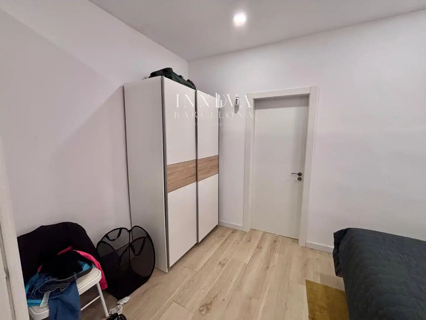 Habitación de Piso en venta en Barcelona con Aire acondicionado, Calefacción y Amueblado
