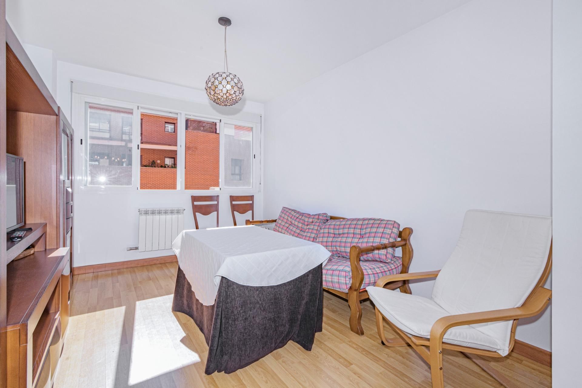 Bedroom of Flat for sale in  Granada Capital  with Air Conditioner, Heating and Storage room