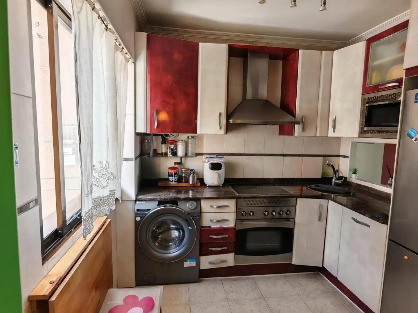 Cocina de Piso en venta en Santander con Calefacción