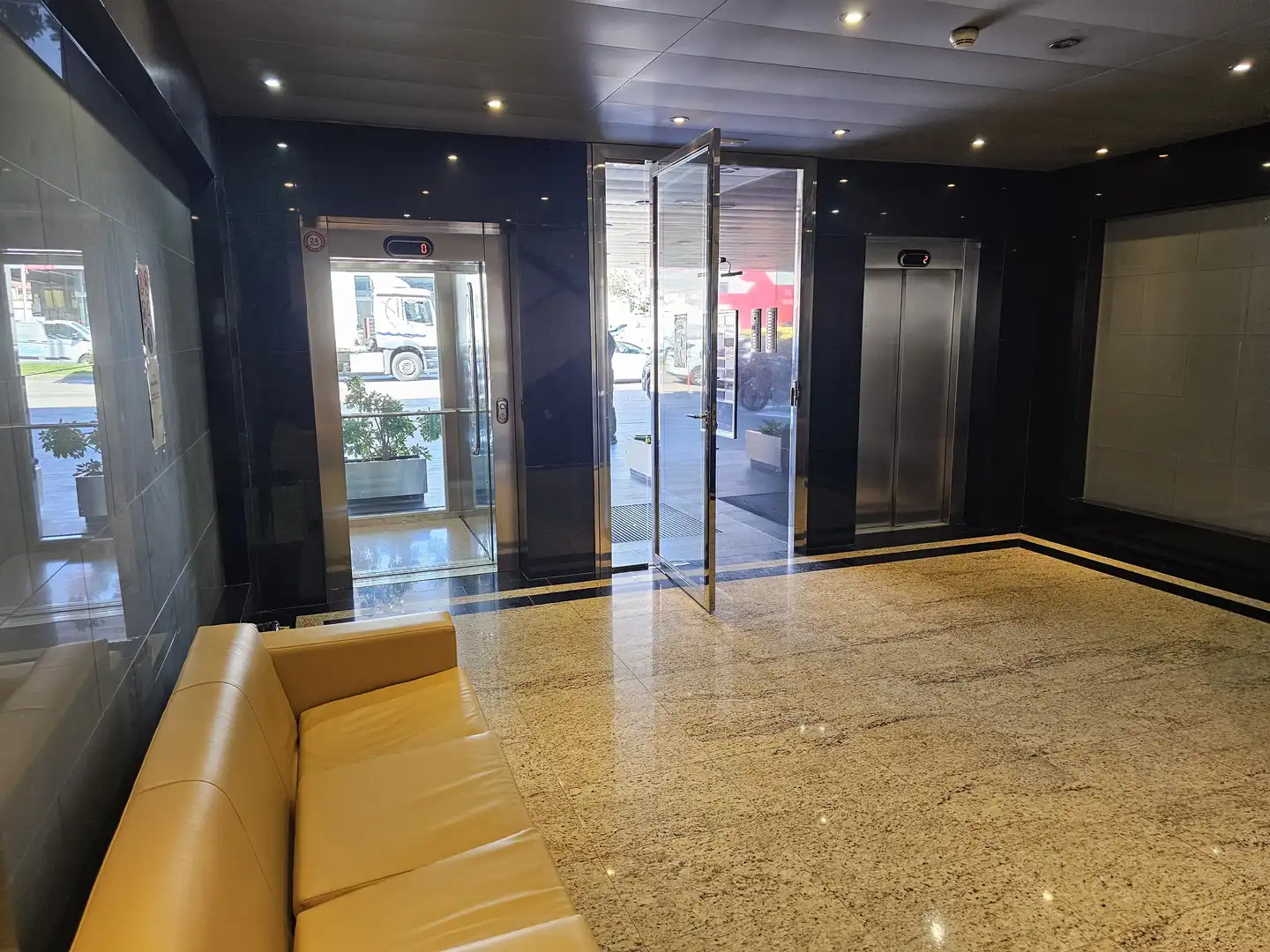 Oficina de alquiler en  Palma de Mallorca con Aire acondicionado, Calefacción y Internet