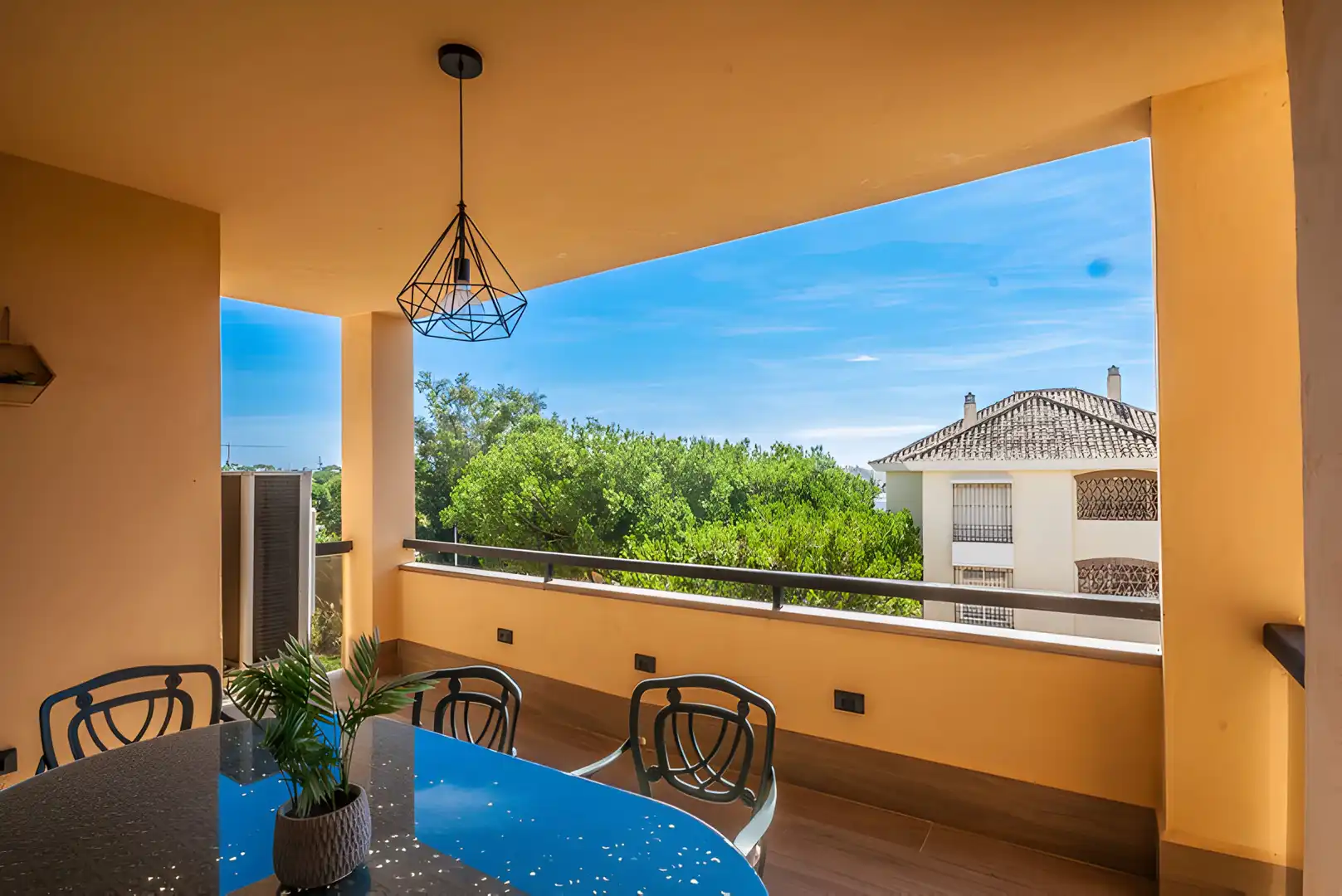Terraza de Apartamento en venta en Marbella con Aire acondicionado, Terraza y Piscina