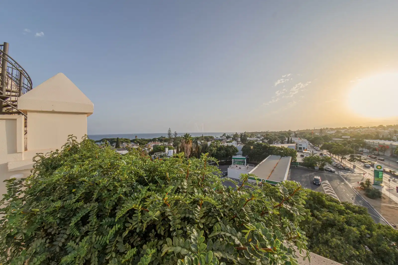 Vista exterior de Àtic de lloguer en Marbella amb Terrassa, Moblat i Jacuzzi