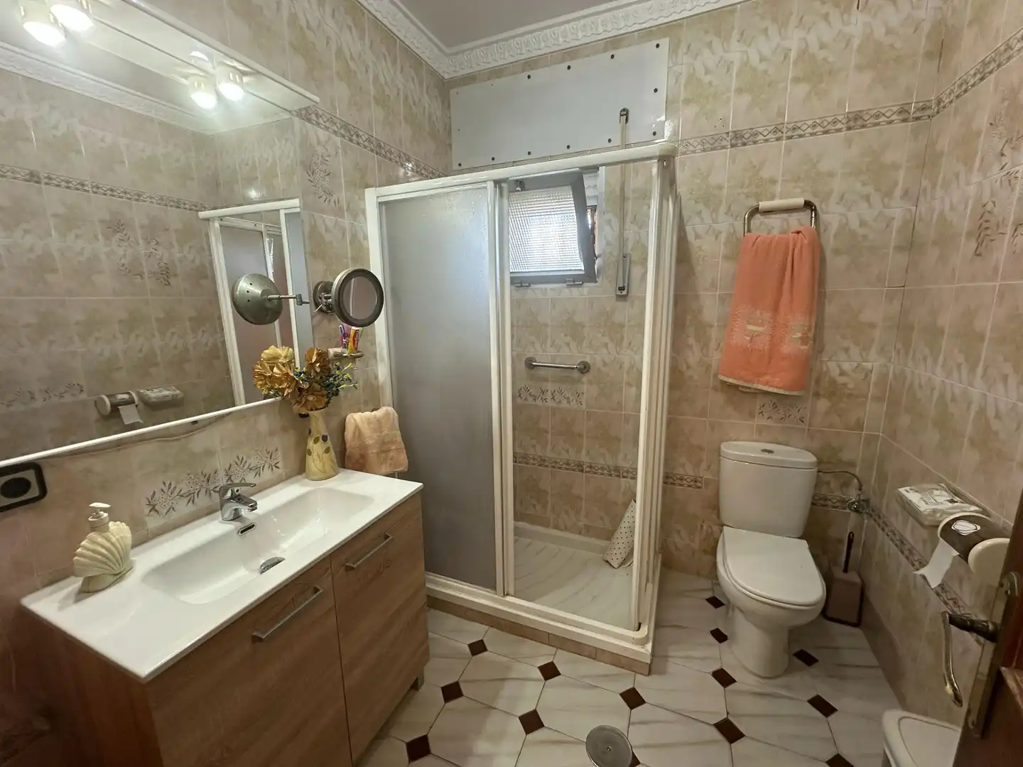 Bathroom of Houses for sale in Jerez de la Frontera  with Air Conditioner, Private garden and Terrace
