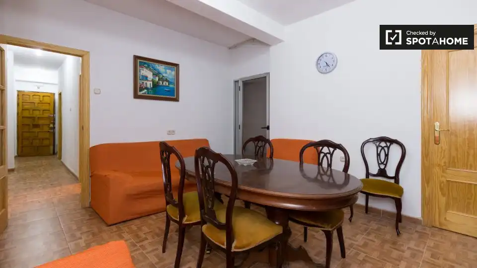 Habitación en Camino de Ronda
