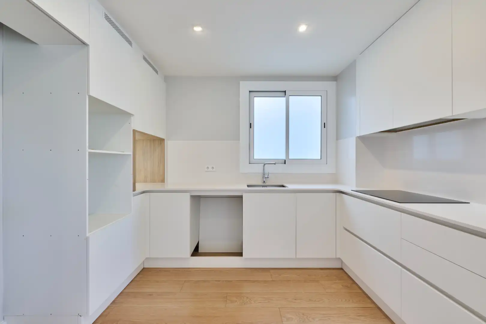 Cocina de Piso en venta en Barcelona con Aire acondicionado, Calefacción y Terraza