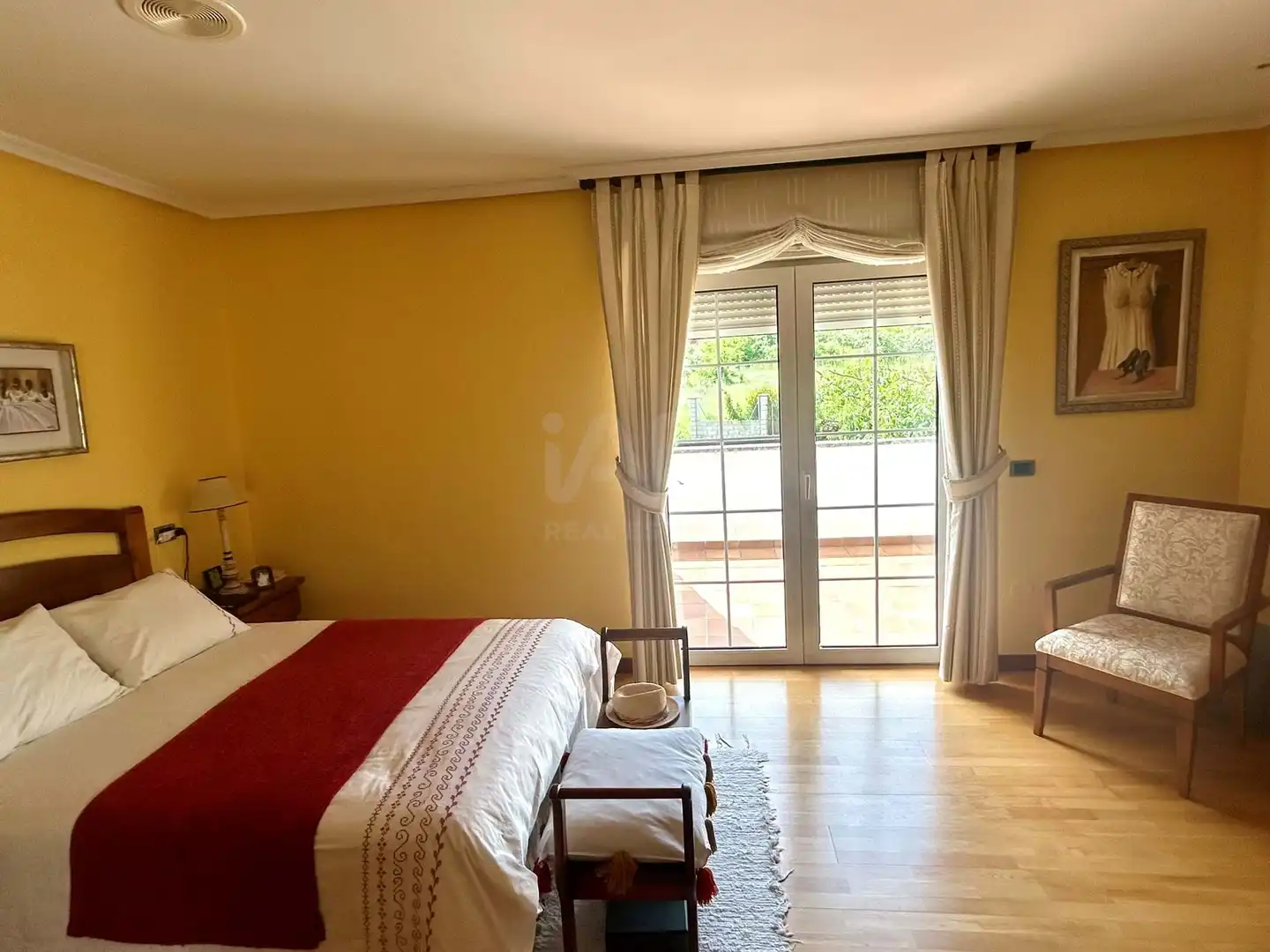Bedroom of Houses for sale in Santovenia de la Valdoncina  with Heating and Terrace