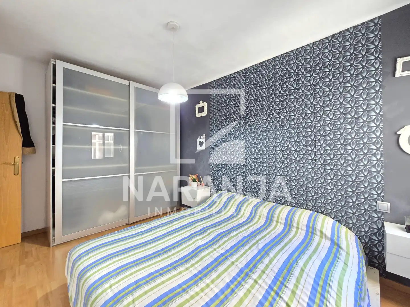 Habitación de Piso en venta en Santa Coloma de Gramenet
