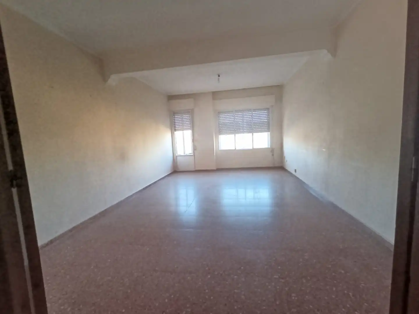 Sala d'estar de Pis en venda en Villarrobledo amb Terrassa i Balcó