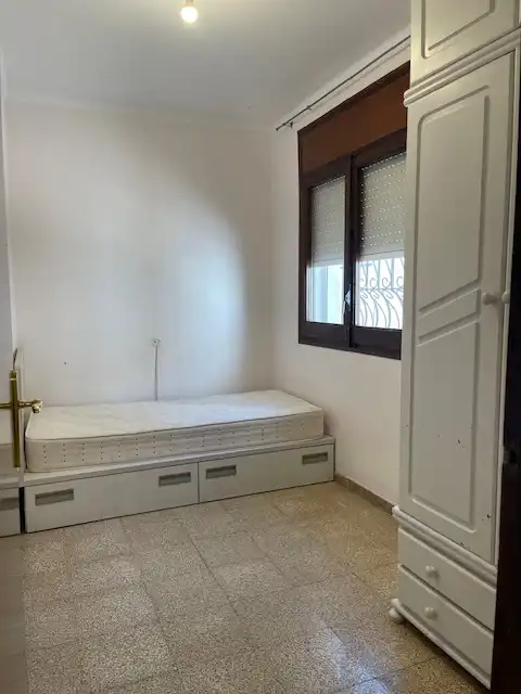 Dormitori de Casa o xalet en venda en Cambrils amb Jardí privat, Terrassa i Alarma