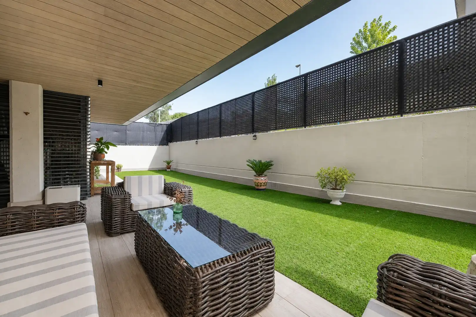 Terraza de Dúplex en venta en Majadahonda con Aire acondicionado, Calefacción y Jardín privado