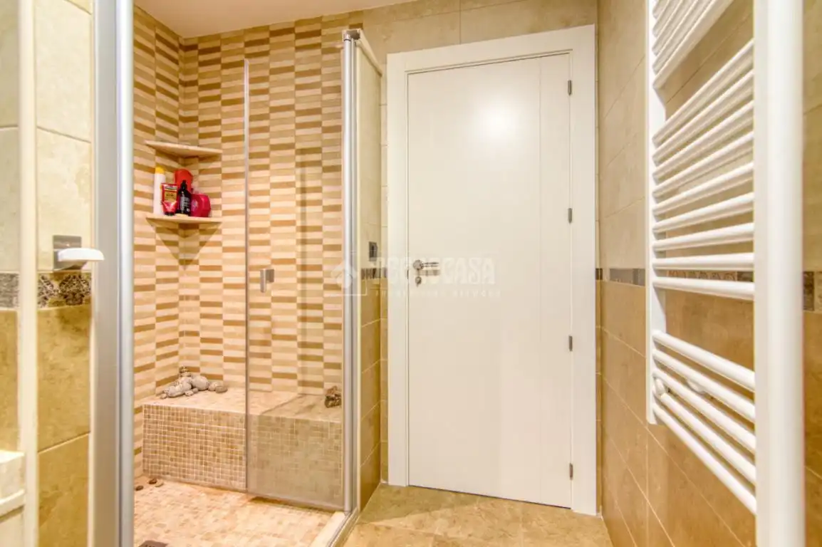 Baño de Piso en venta en Salamanca con Aire acondicionado
