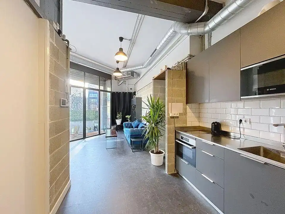 Küche von Geschaftsraum zum Verkauf in Barcelona mit Terrasse und Möbliert