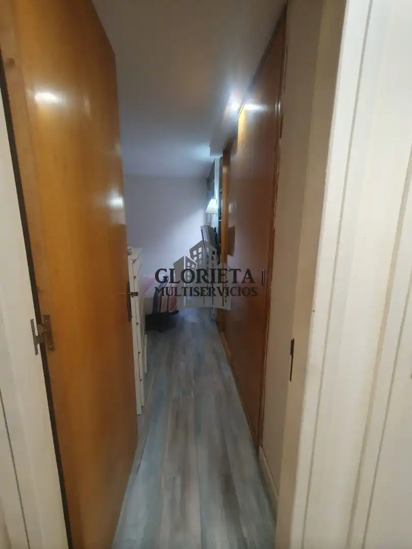 Piso en venta en Vigo  con Calefacción, Trastero y Amueblado