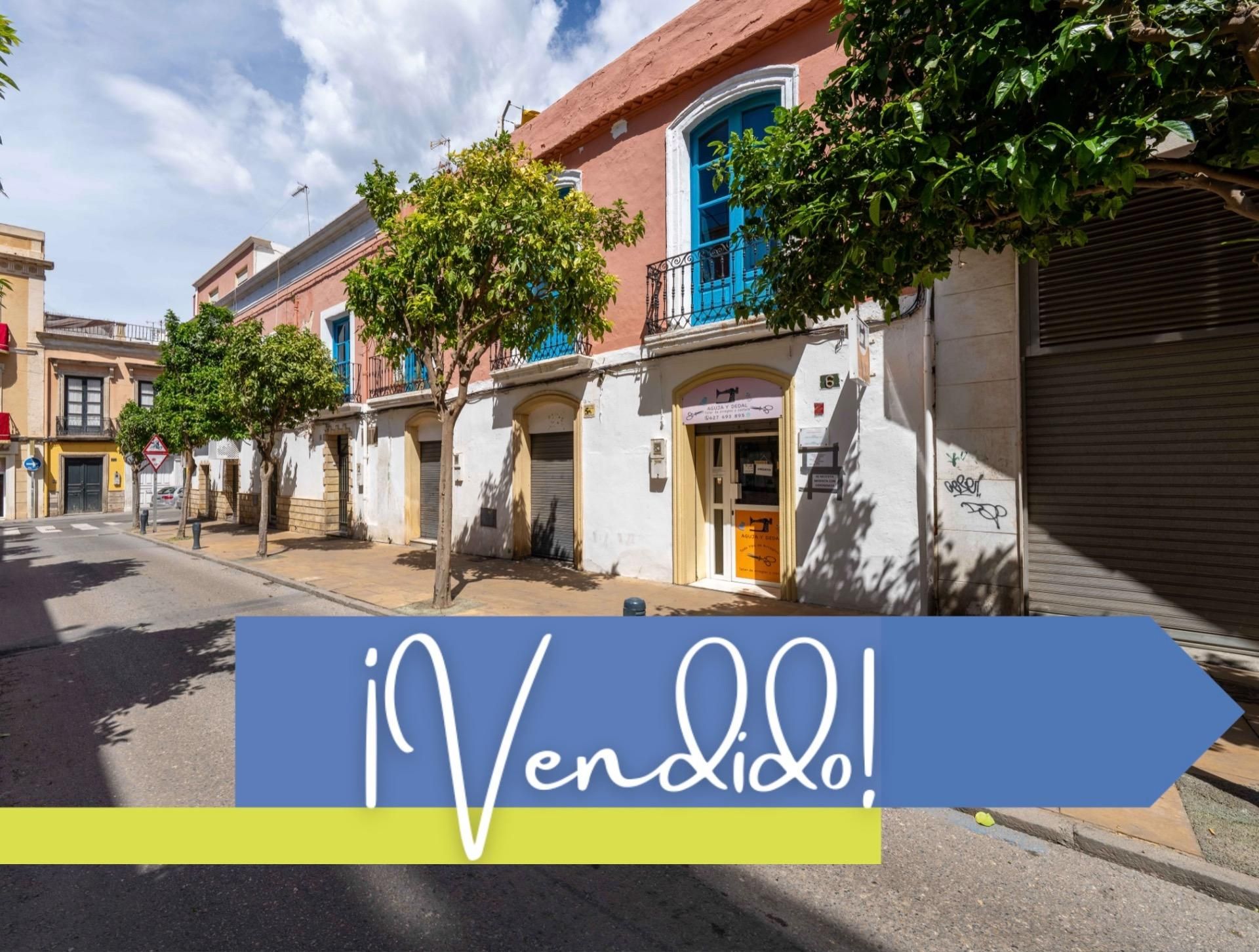Exterior view of Flat for sale in  Almería Capital  with Air Conditioner, Heating and Storage room