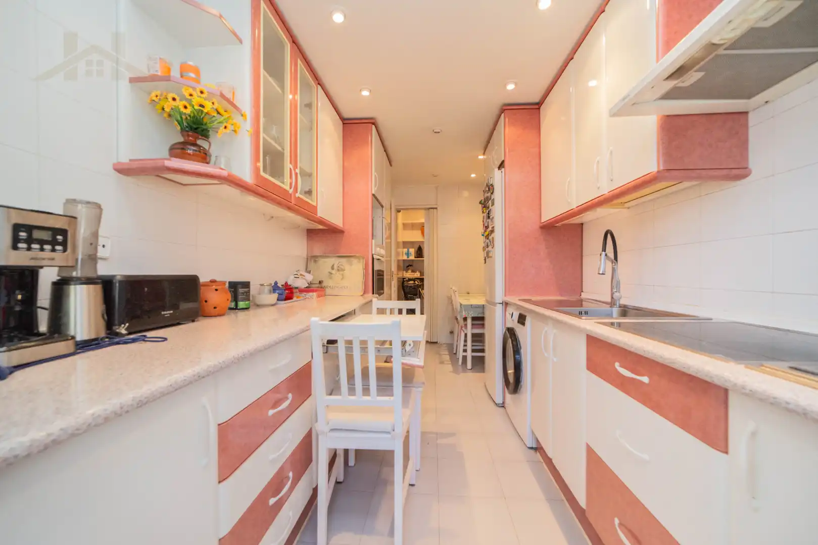 Küche von Wohnung zum Verkauf in Alcobendas mit Klimaanlage, Heizung und Parkett