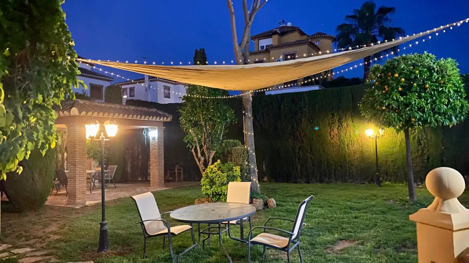 Terrassa de Casa o xalet en venda en La Zubia amb Aire condicionat, Calefacció i Jardí privat