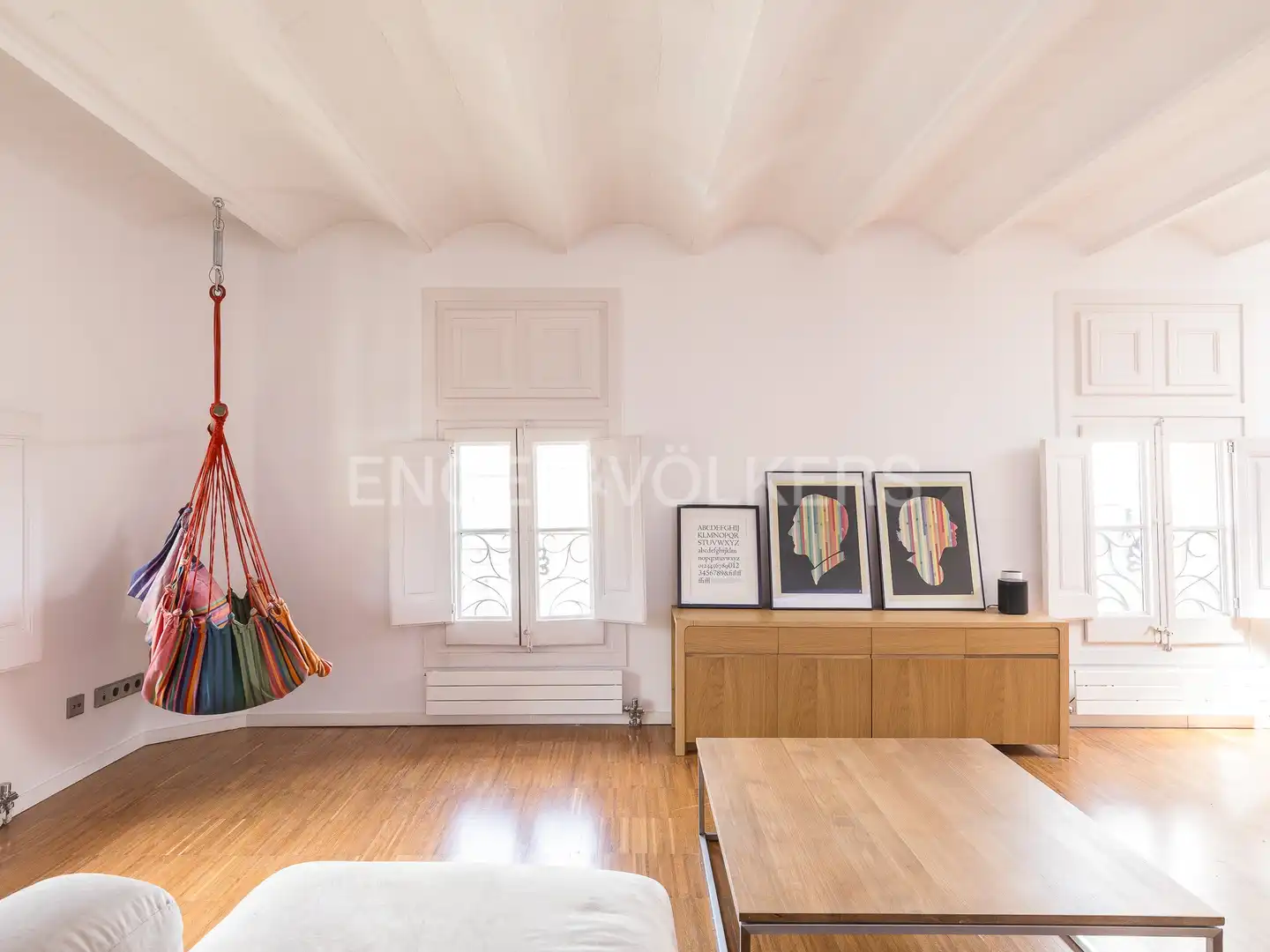 Wohnzimmer von Dachboden zur Miete in Barcelona mit Klimaanlage, Heizung und Parkett