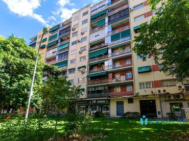 Piso con ascensor en venta en Calle Zamora