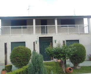 Vista exterior de Pis en venda en O Pereiro de Aguiar 