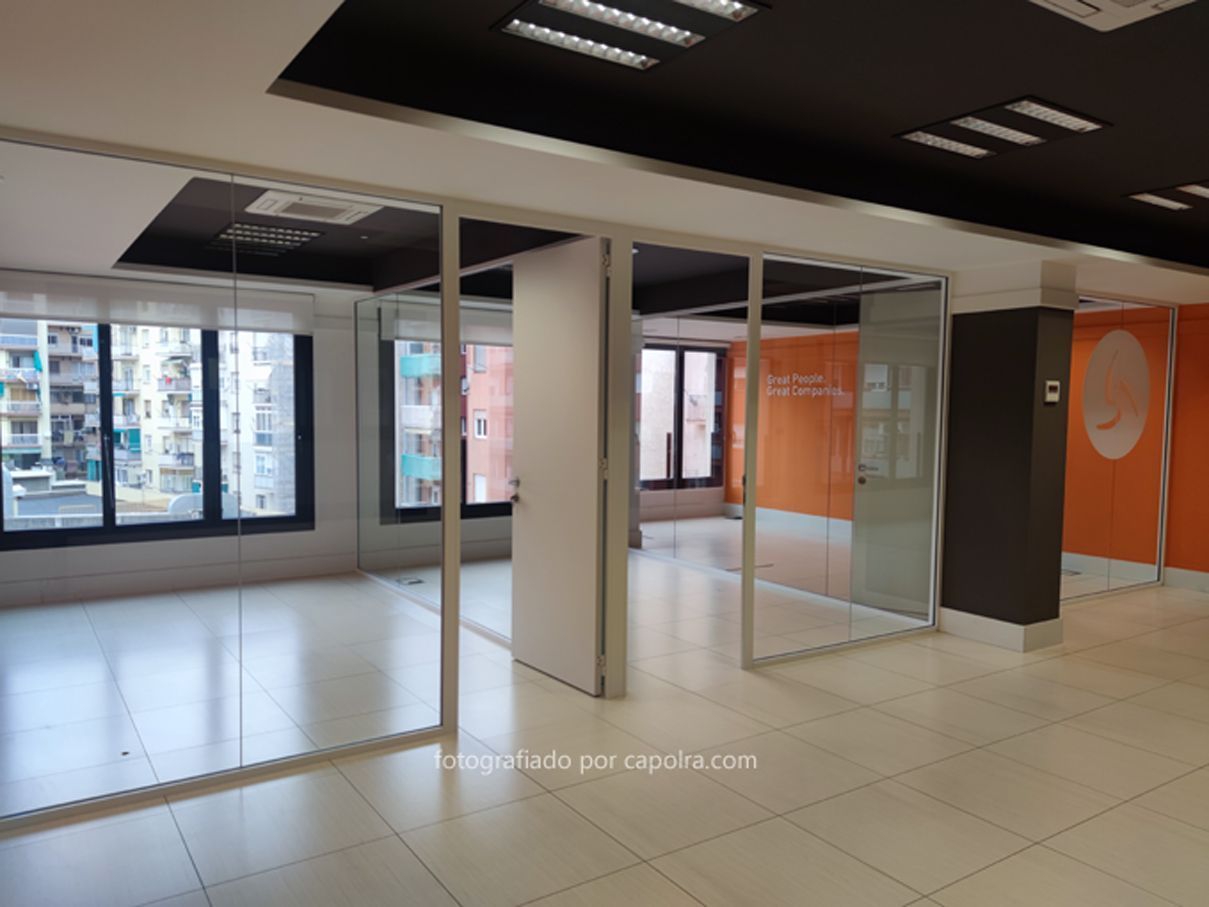 Office to rent in  Barcelona Capital  with Air Conditioner and Heating