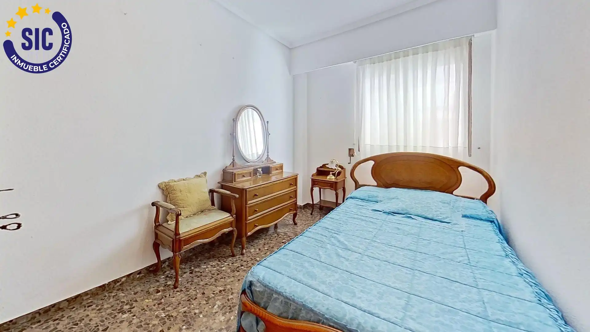Habitación de Piso en venta en Valencia con Aire acondicionado, Calefacción y Balcón