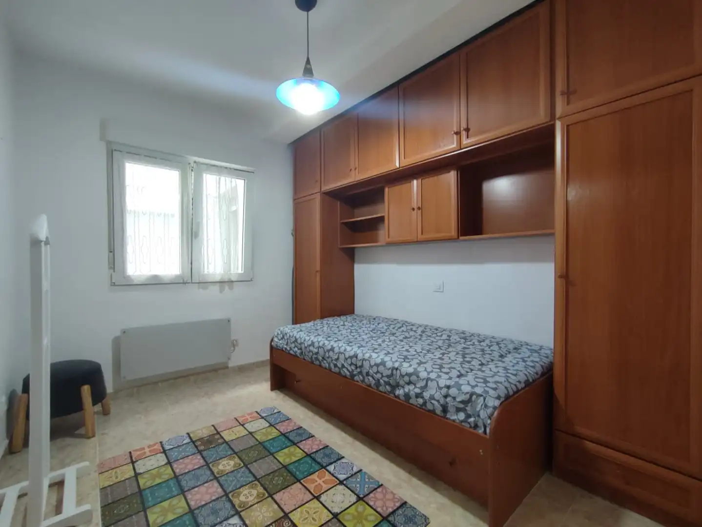 Schlafzimmer von Wohnung zur Miete in Gijón  mit Heizung und Möbliert