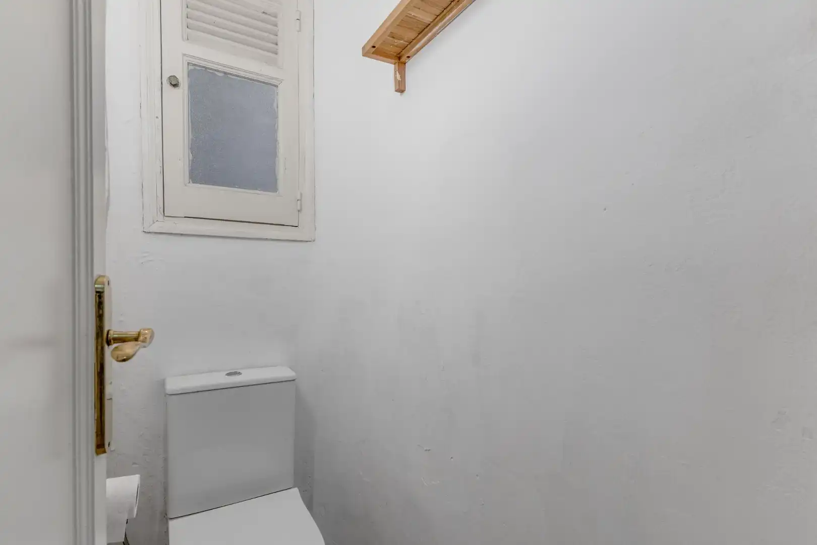 Baño de Piso en venta en Barcelona con Calefacción, Parquet y Trastero