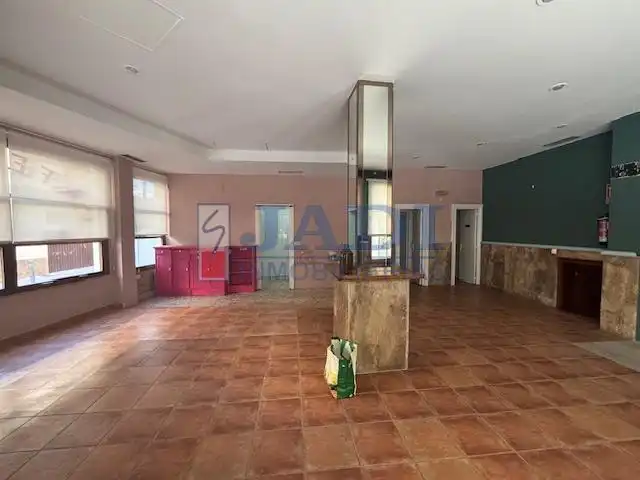 Local comercial en venta en Valdepeñas, imagen 6