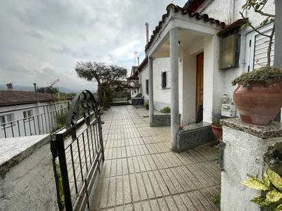 Casa adosada en venda a Olot