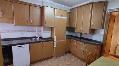 Foto 3 de Piso de alquiler en Gijón - Camino de Rubin, La Calzada, Gijón