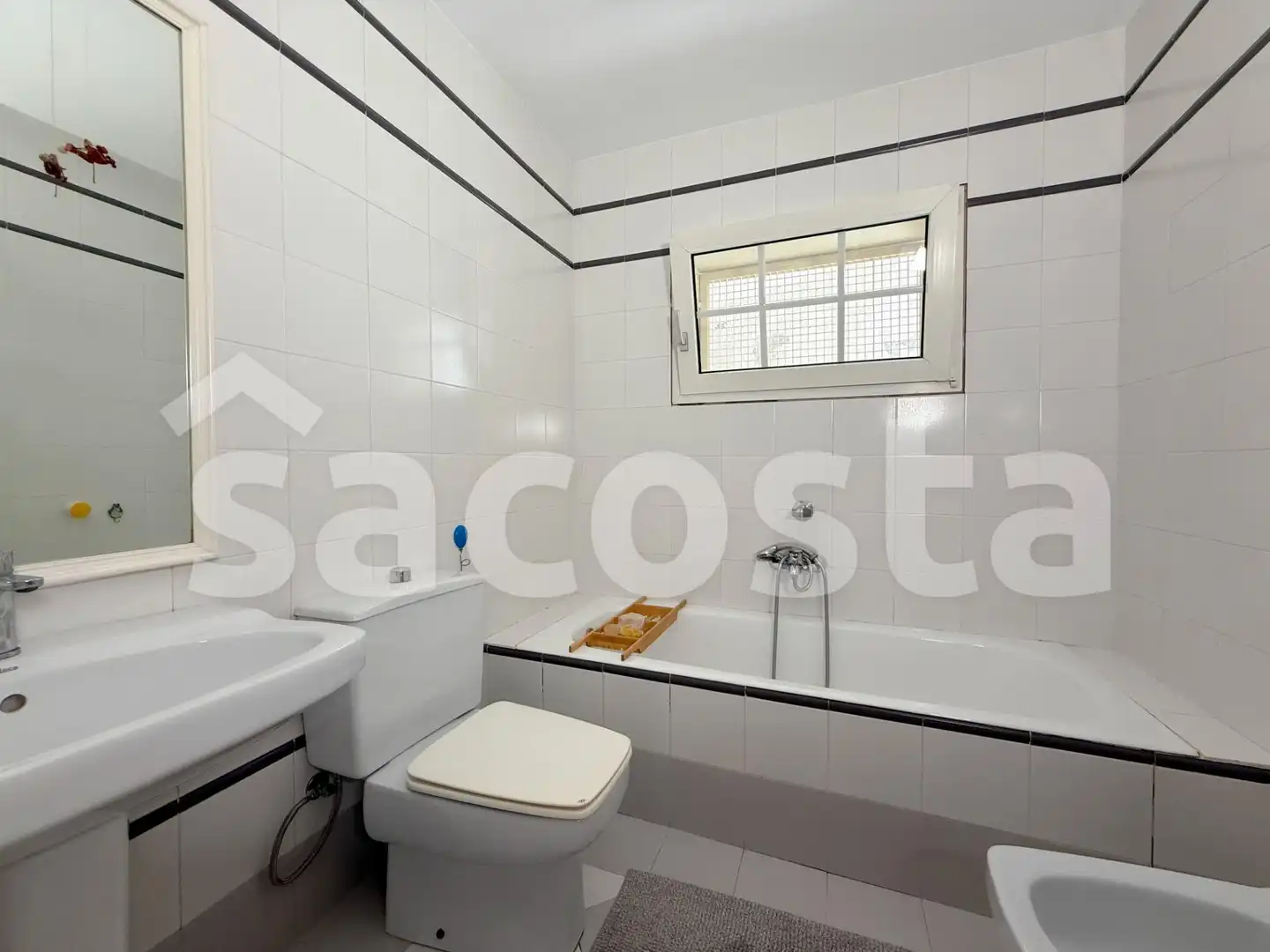 Bany de Casa o xalet en venda en Lloret de Mar amb Calefacció, Jardí privat i Parquet