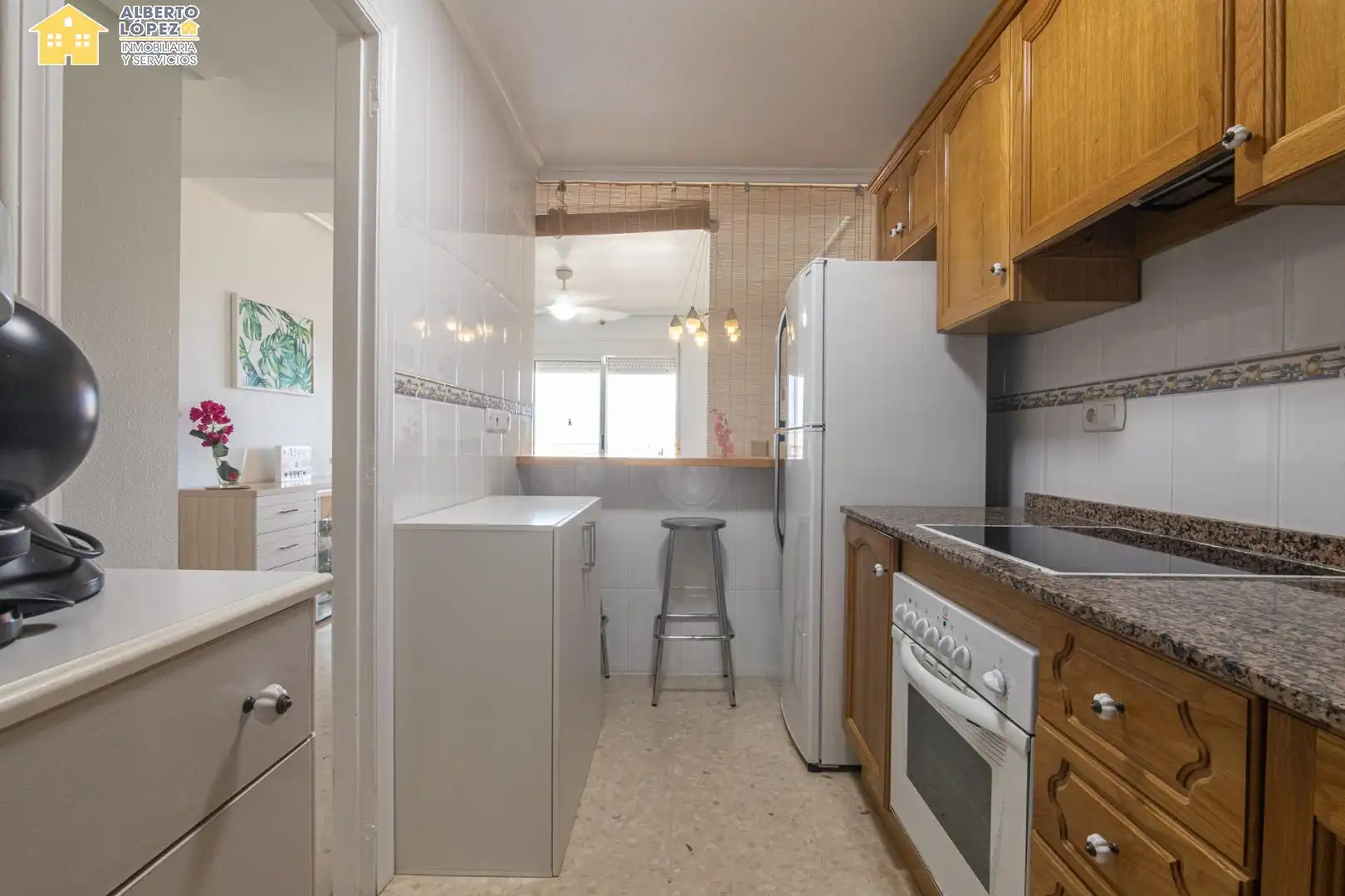 Flat with terrace for sale in Los Arenales del Sol, imagen 54