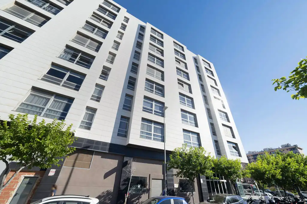 Vista exterior de Piso en venta en Alicante / Alacant con Piscina