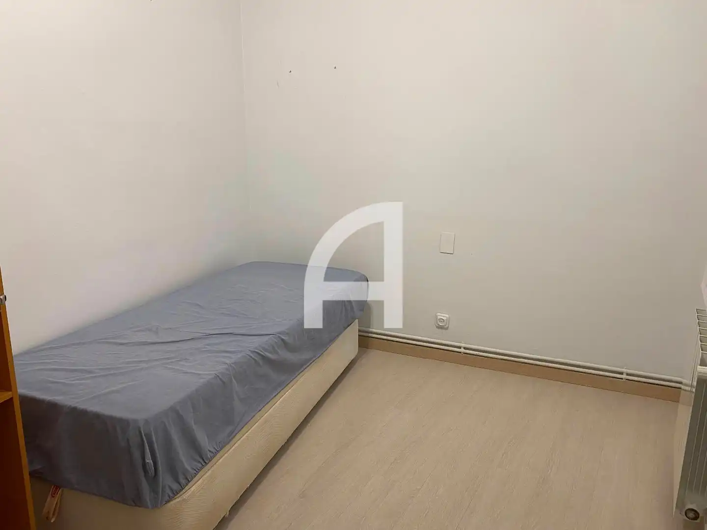 Bedroom of Flat for sale in Terrassa  with Air Conditioner, Heating and Terrace