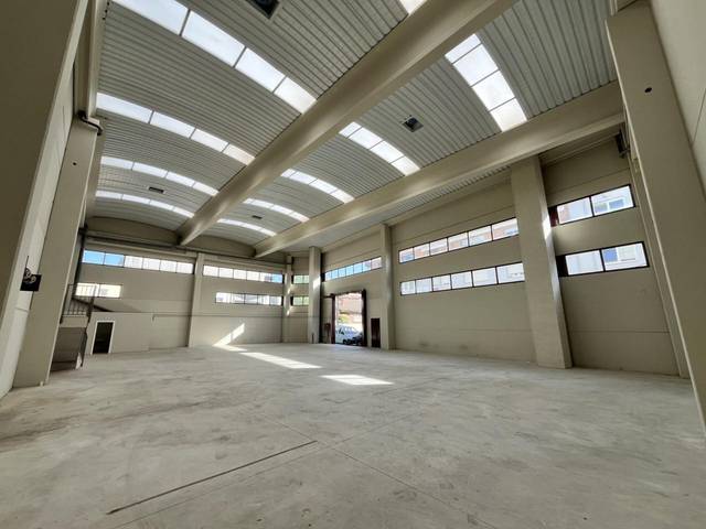 Nave industrial en Alquiler en Sant Ramón